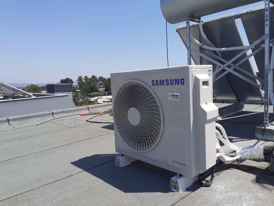 Técnico Certificado Ar Condicionado / Montagens / Reparações/