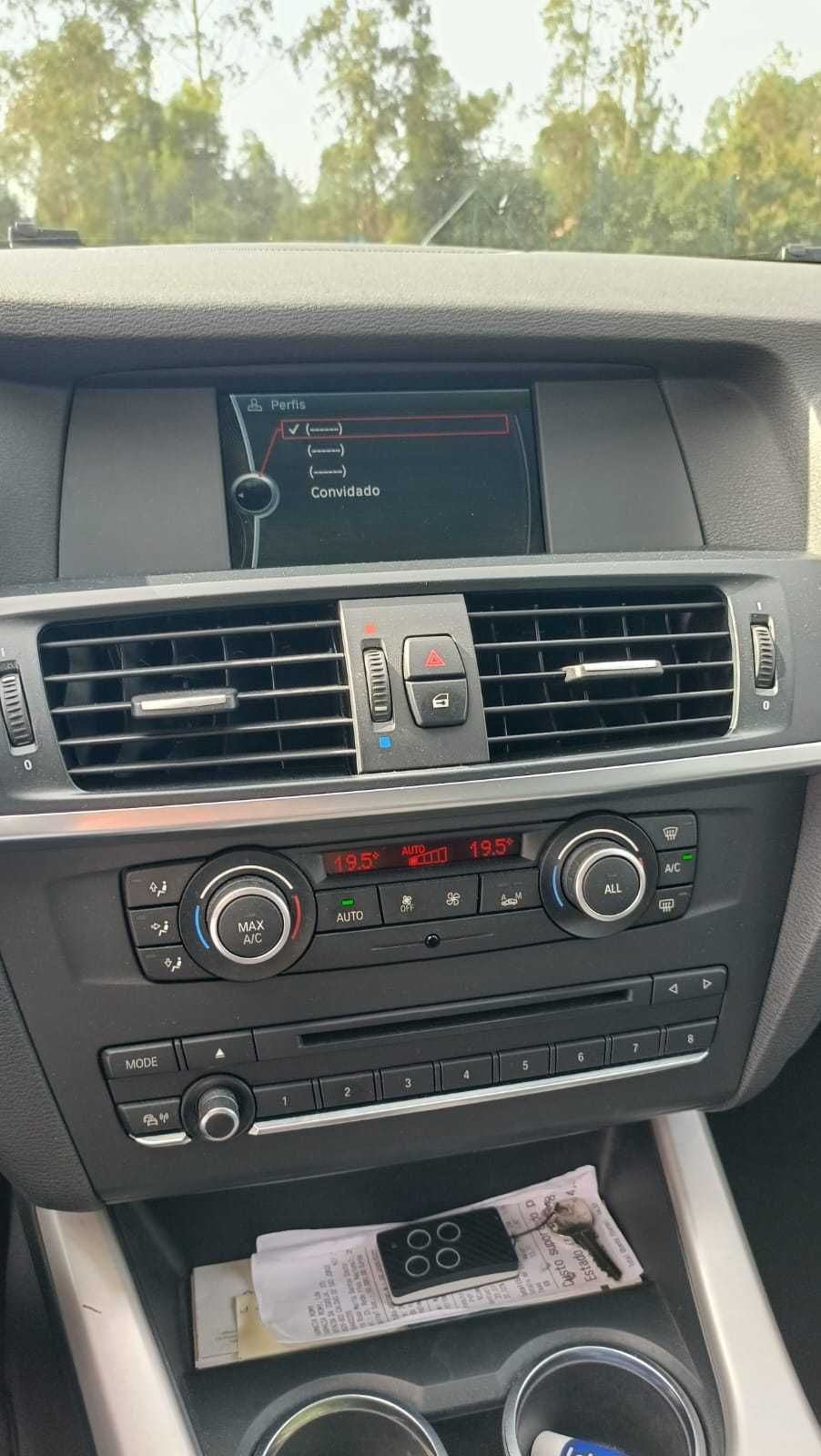 BMW X3 - Como Novo