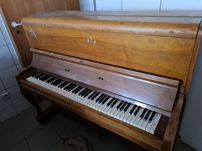 Pianino Calisia używane Częstochowa Gra Tanio