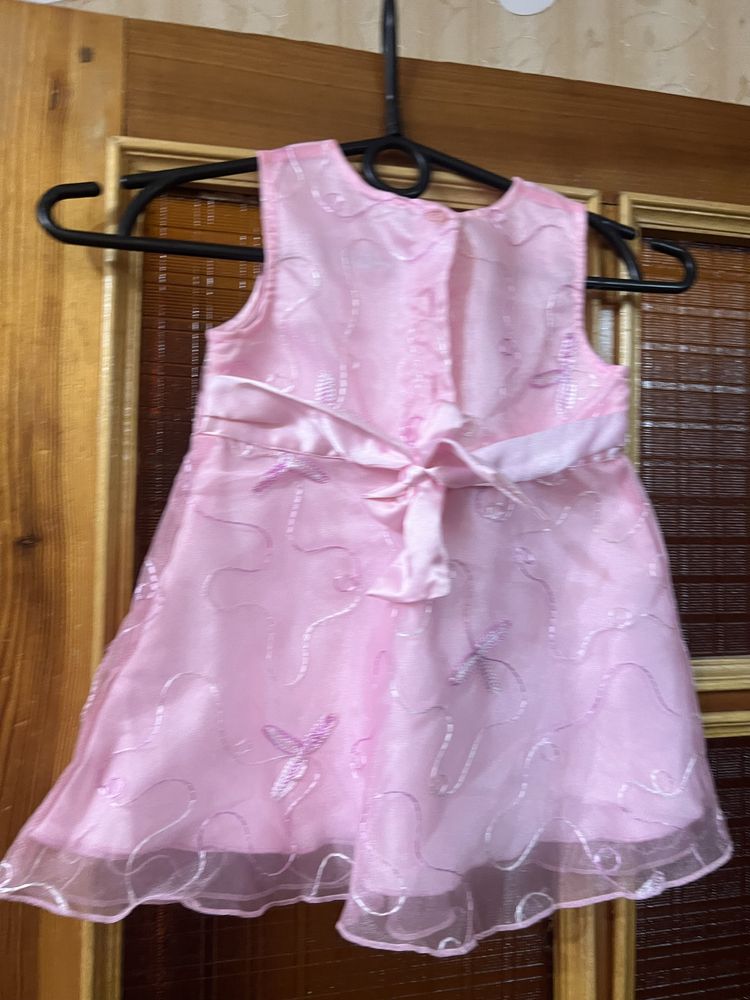Сукня (платье)