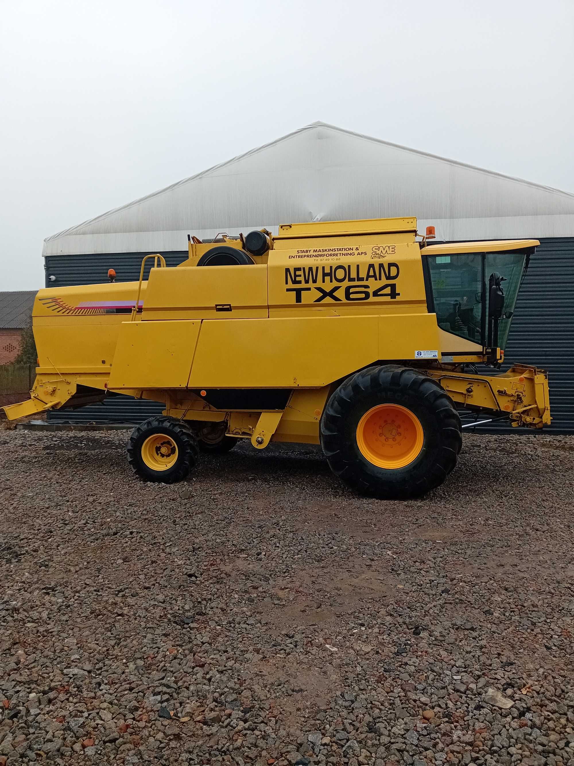 New Holland Tx 64 plus cena brutto heder ze stołem do rzepaku 5.10 m