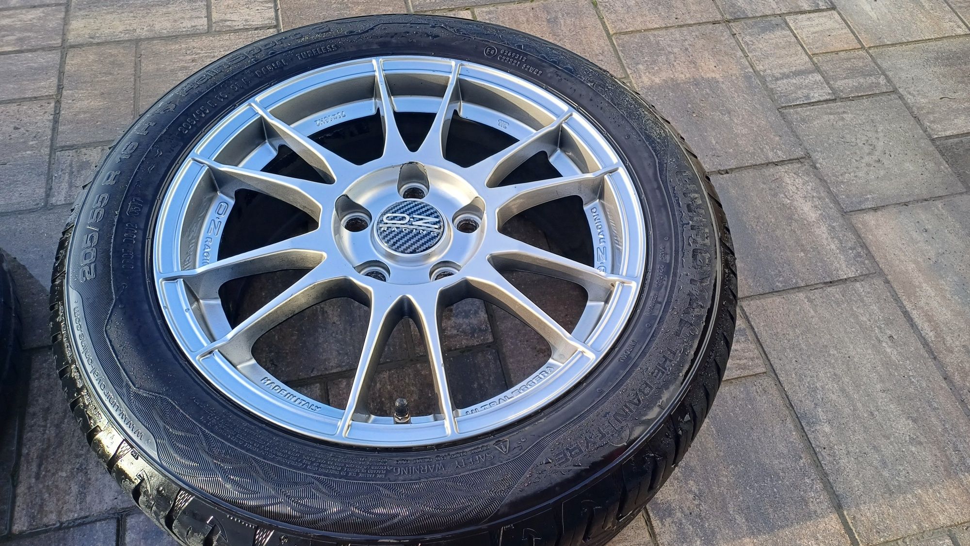 4 Felgi OZ ultraleggera 16'' ET45 5x114.3