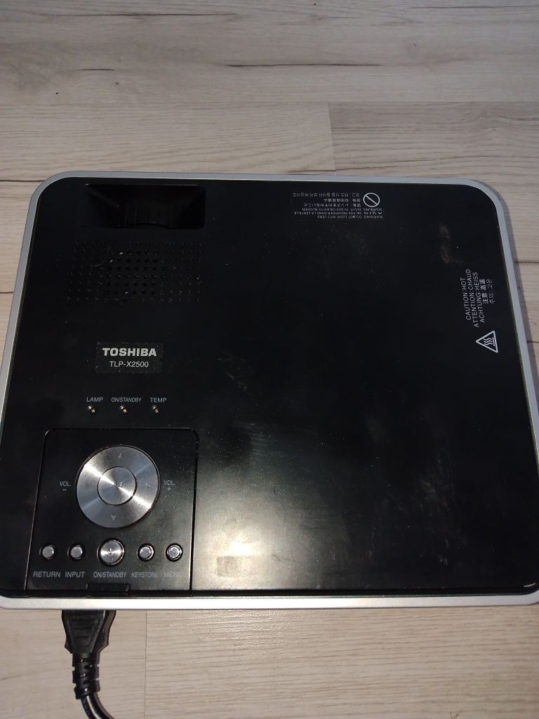 Projektor multimedialny Toshiba Tlp-x2500