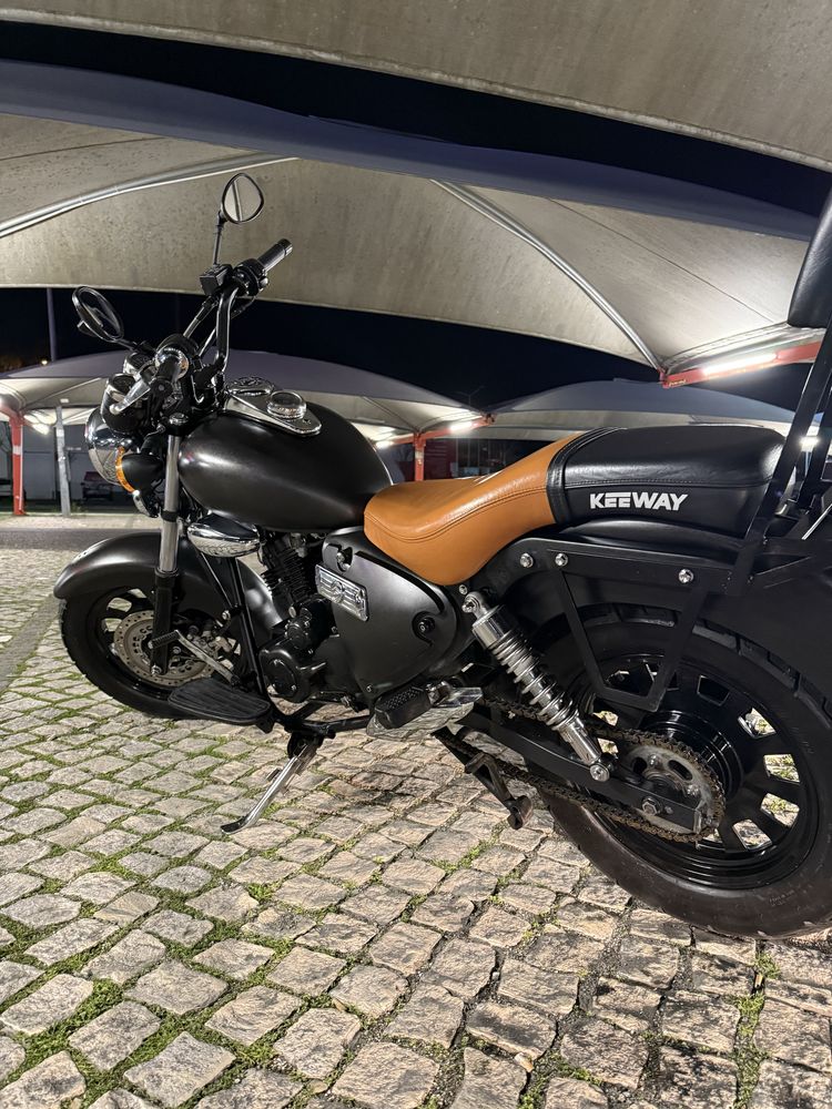Vendo moto keeway como nova