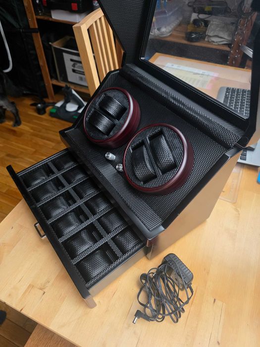 Rotomat na 4 zegarki z szufladą na 12