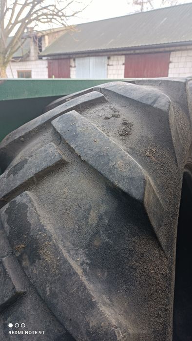 Opona 16.9 R34 Barum 16.9/14-34