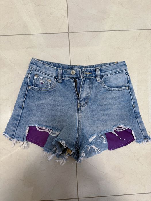 Джинсовые  шорты