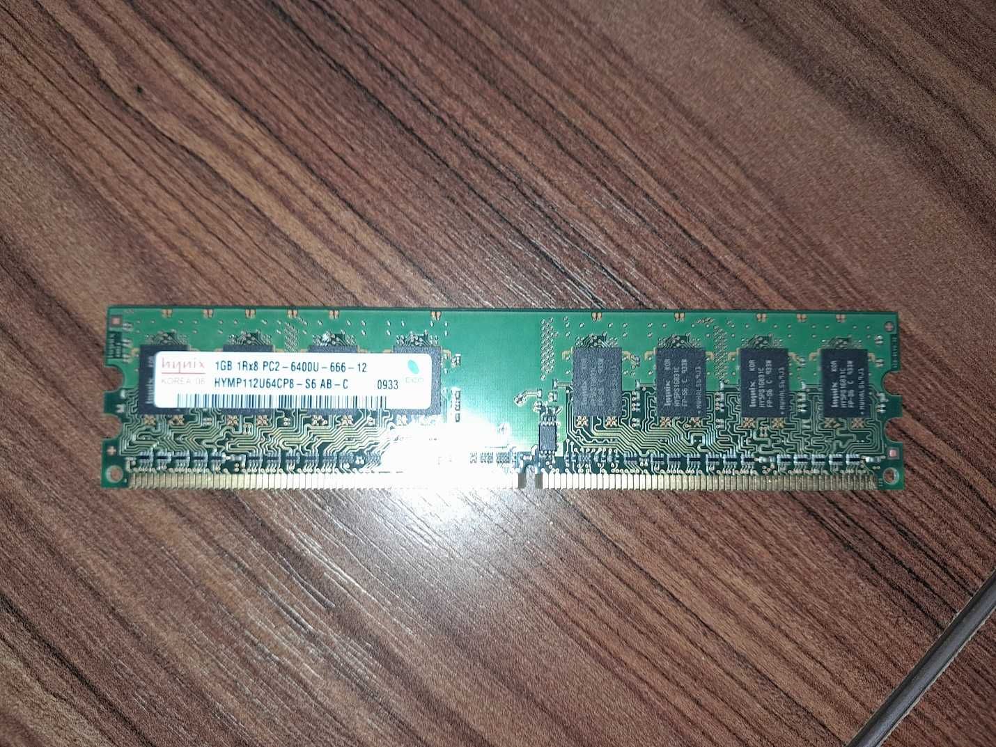 Пам'ять  Hynix 1gb 1rx8 pc2-6400u-666-12