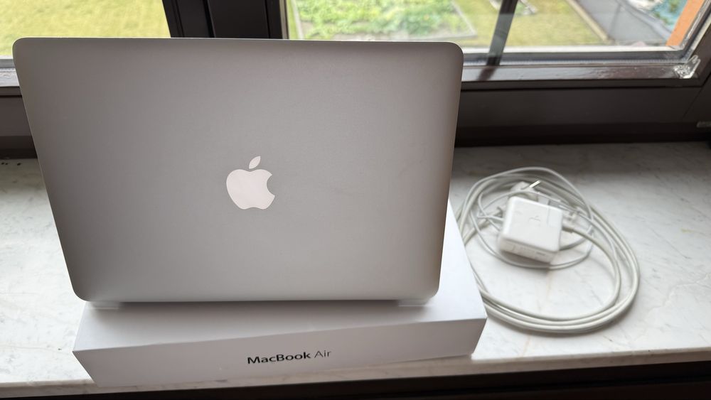 Macbook air 2014