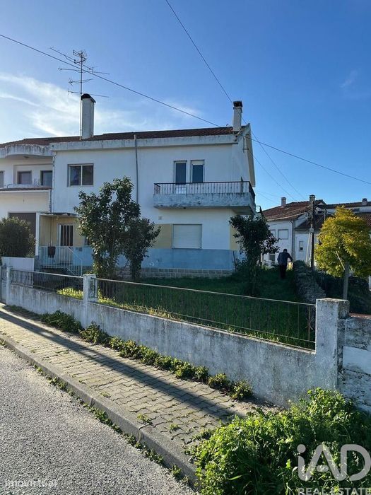 Casa / Villa T7 em Castelo Branco de 350,00 m2