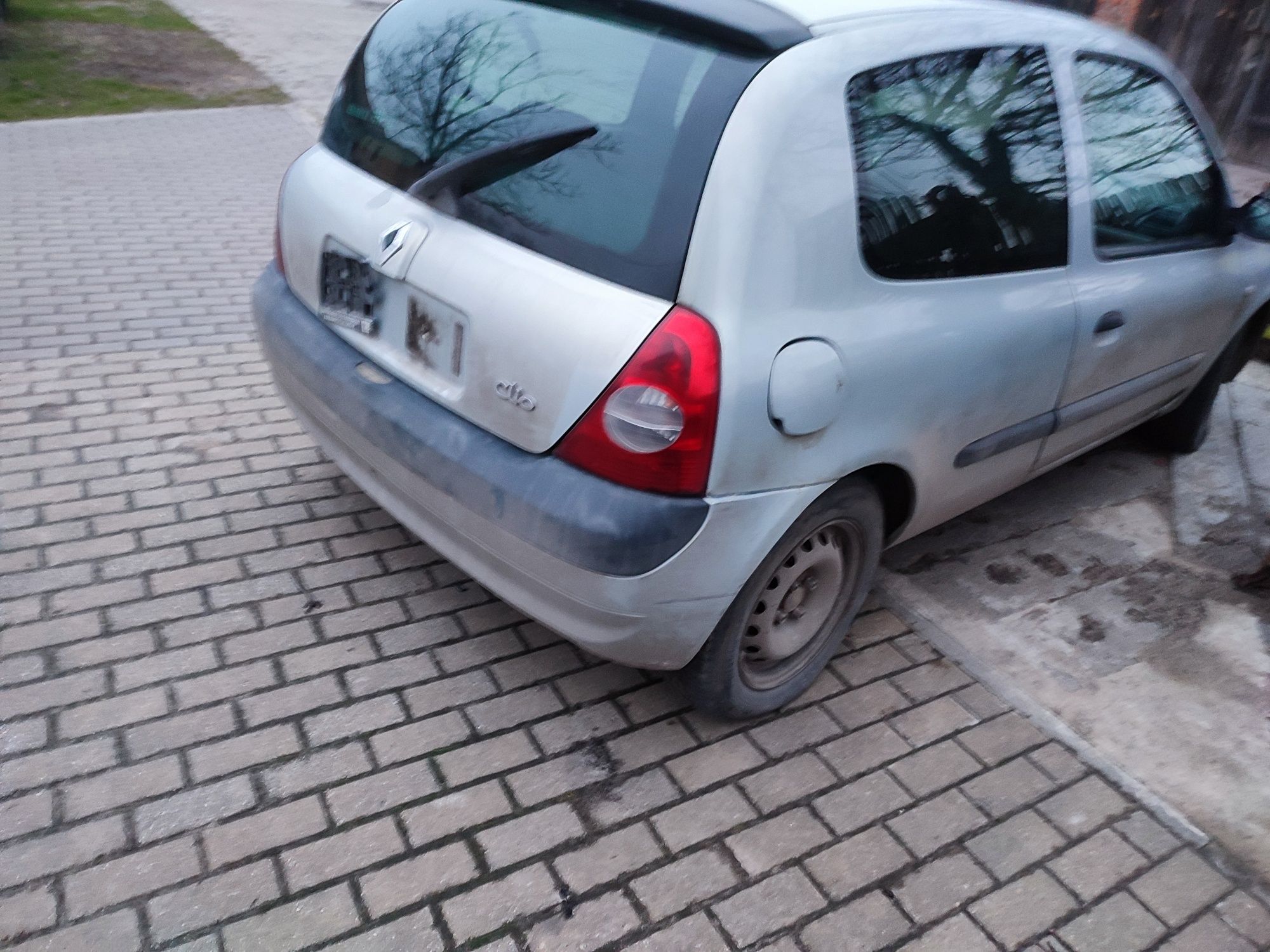 Clio 2 II FL lift nv632 zderzak tył tylny i inne