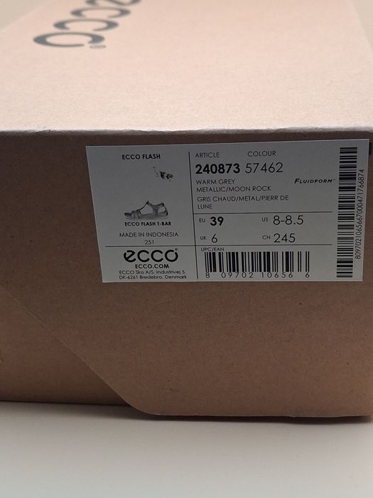 Сандалі ECCO Flash T- Strap Нові 39р.