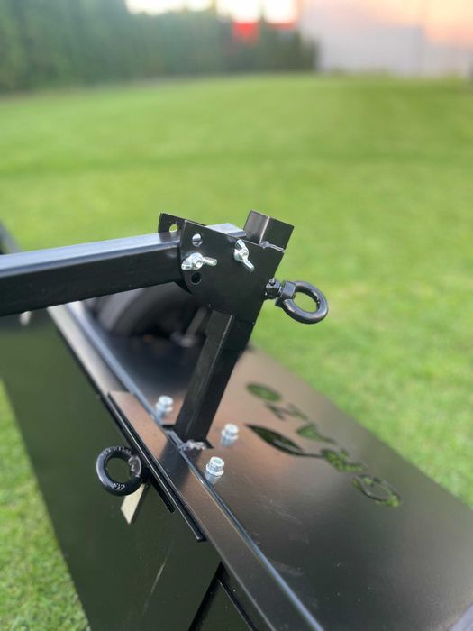 Niwelator terenu na kołach GRAZO