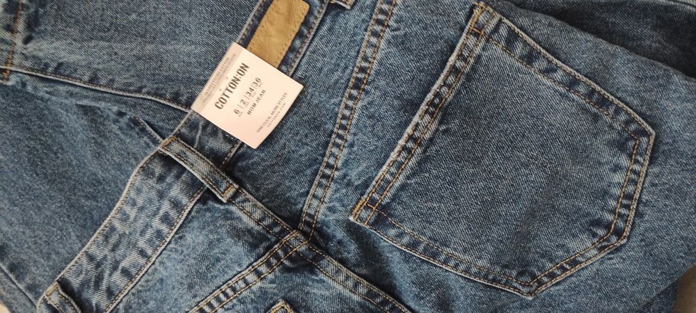 Продам джинси жіночі  (Mom Jean)