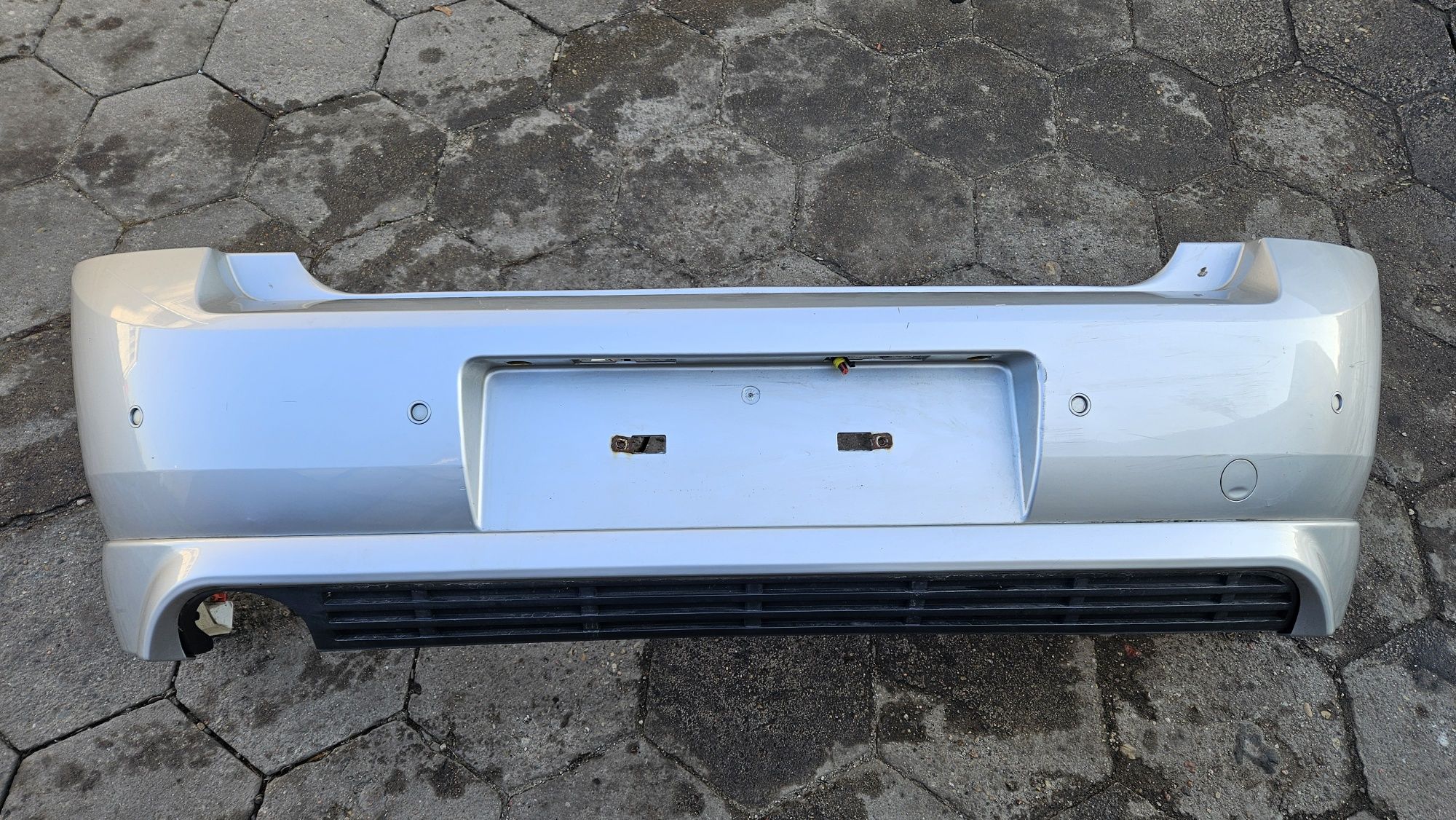 Zderzak tył tylny z157 opc line xp2 opel vectra c gts hatchback pdc