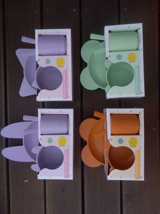 4 x Zestaw Naczyń plastykowych  dla dziecka  Smukee Kids