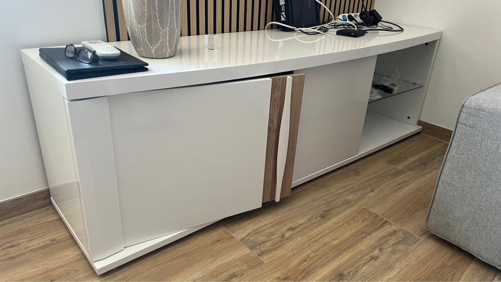Conjunto de Móveis Modernos