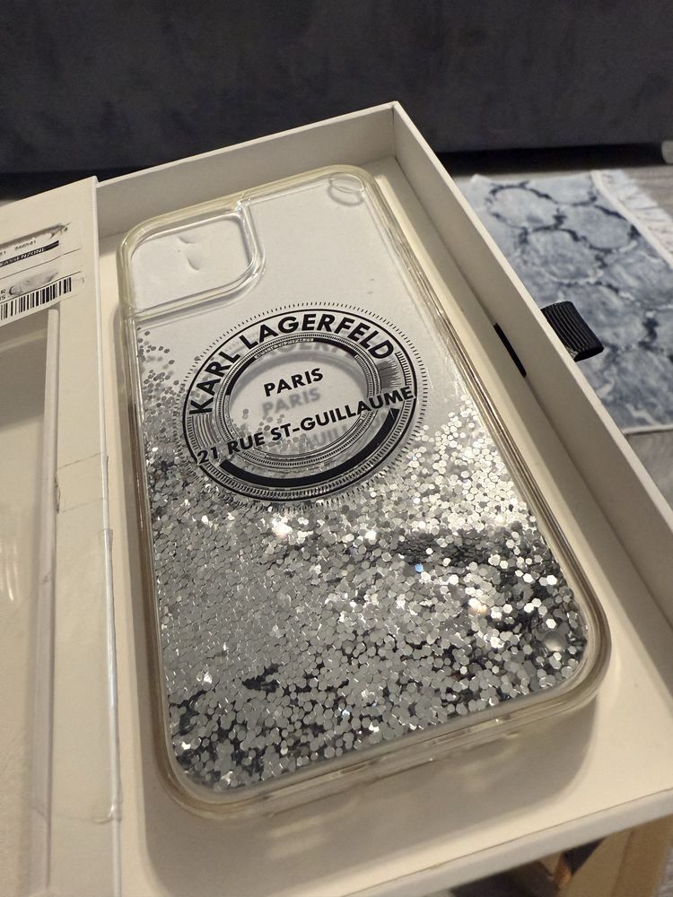 Etui Iphone 13 Karl Lagerfeld