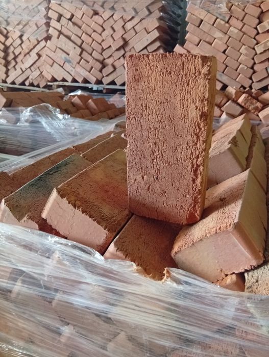 Цегла м125 з доставкою маніпулятором