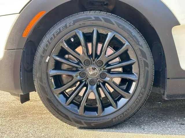 2017 MINI Clubman Cooper S Hatchback 4D