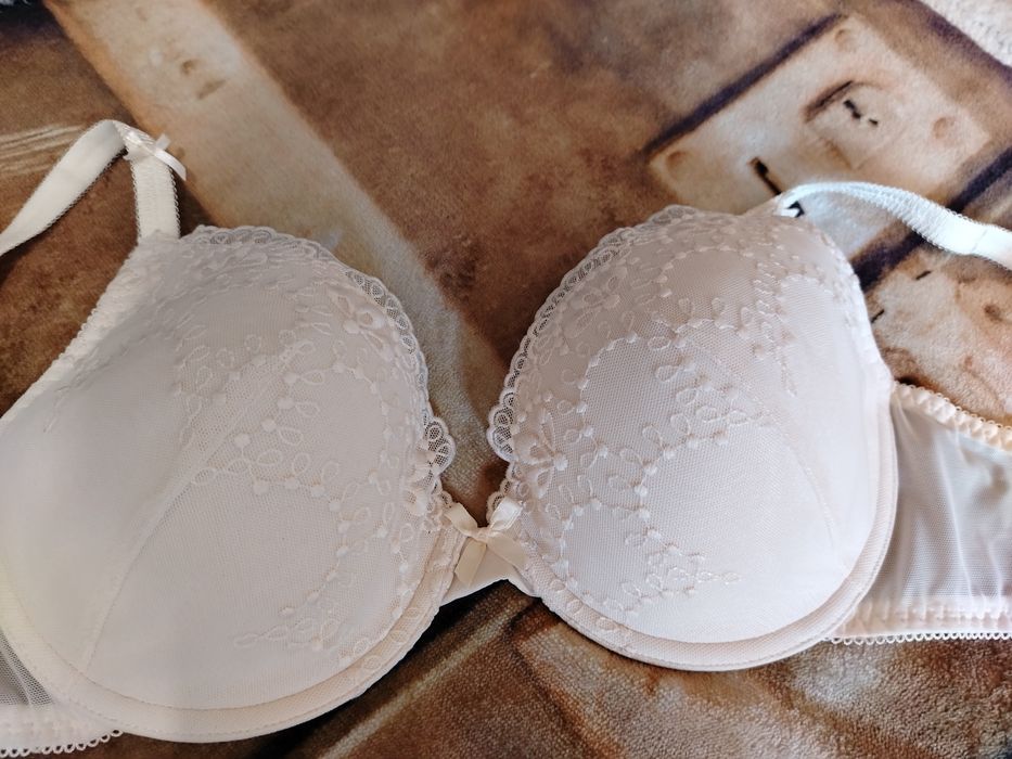 Бюстгальтер marks & spencer, 34D