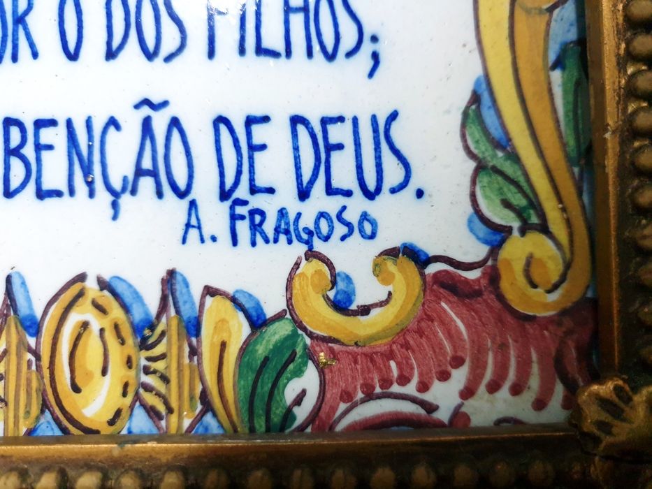 Lindo antigo azulejo falante assinado e emoldurada