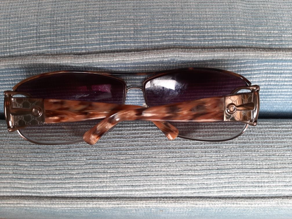 Óculos Gucci Modelo GG2760/S castanho