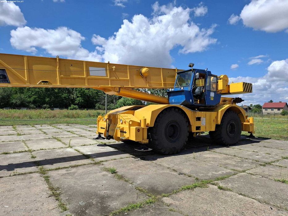 Żuraw terenowy GROVE RT755 50 t