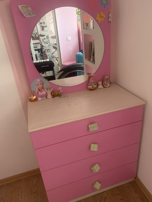 Дитячі меблі в дитячу кімнату фірми Cilek