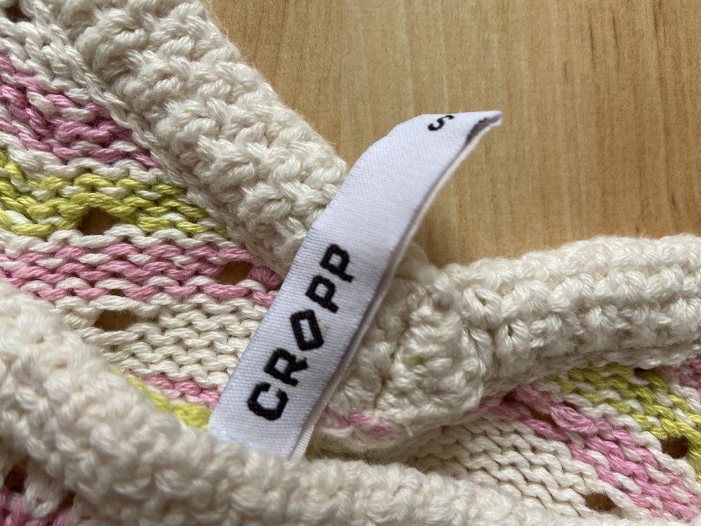sweterkowy top cropp
