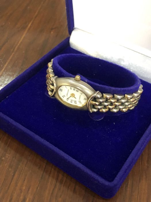 Zabytkowy zegarek damski szwajcarskiej marki Adriatica Vintage