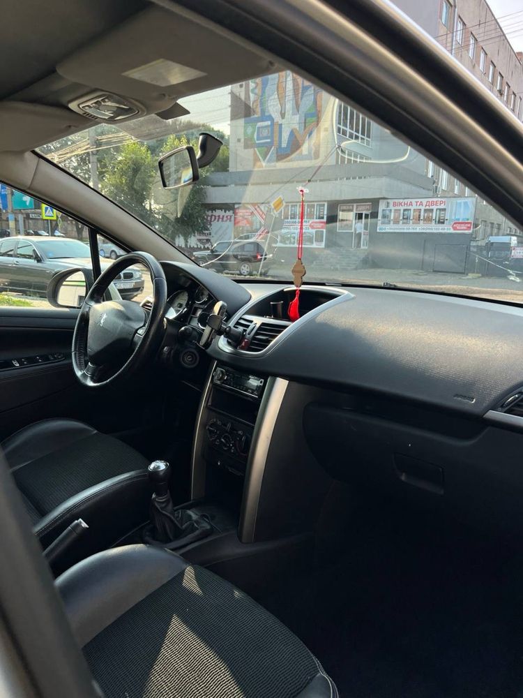Peugeot 207 1.6.