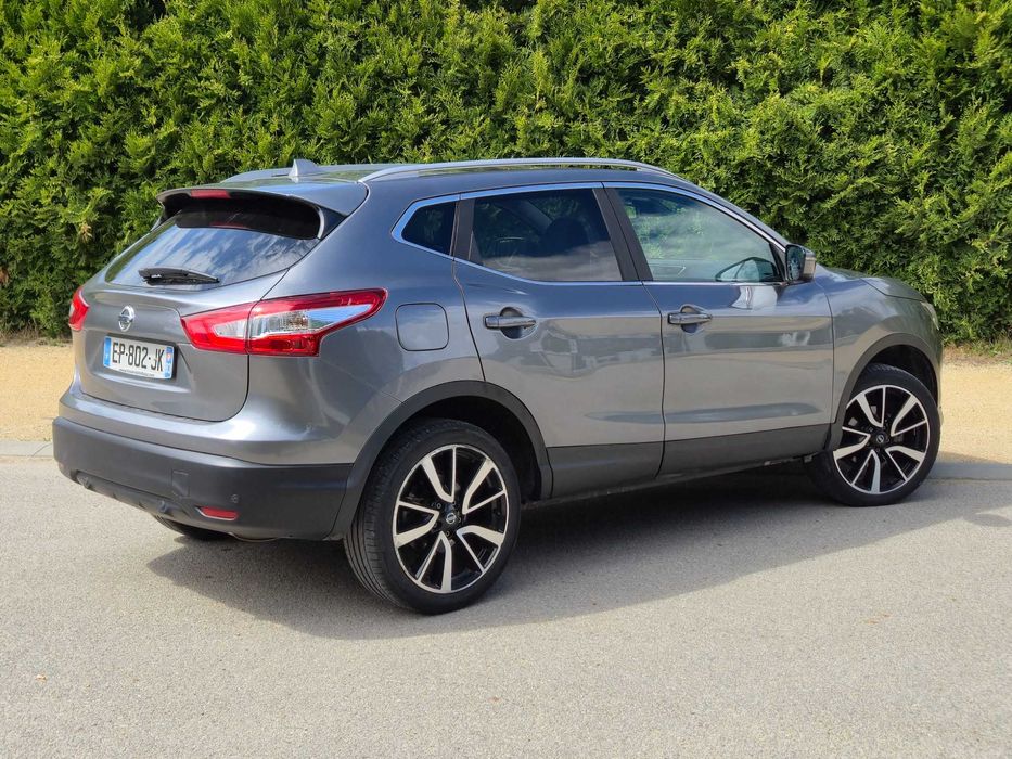 Nissan Qashqai 1.5 dCi 110KM / 2017 / NAVI/ LED/ Kamery 360 / Panorama