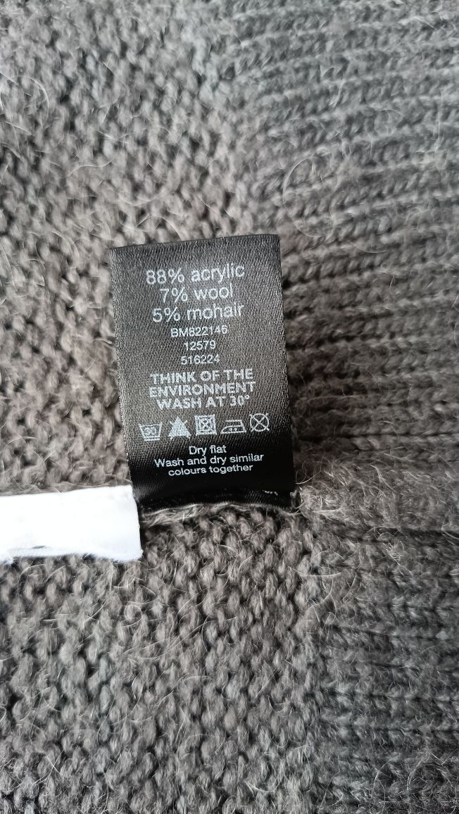 Sweter vintage z dodatkiem wełny rozmiar rozmiar 42