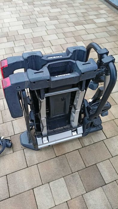 Bagażnik Thule EasyFold XT 933 na hak uchylny składany