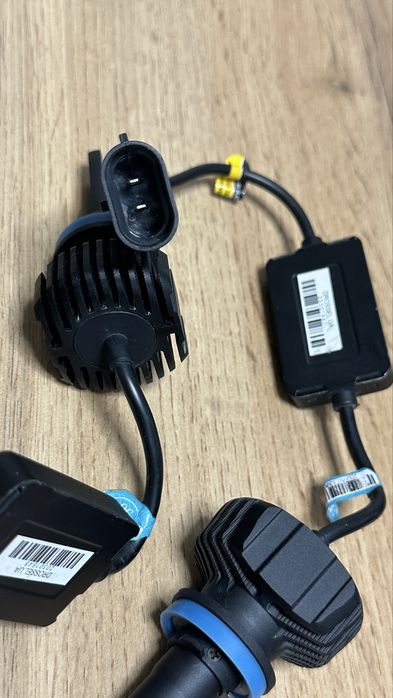 Світолодіодні LED лампи rVOLT H11 DUAL COLOR RR02D