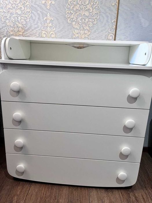 Продам комод Верес з пеленатором