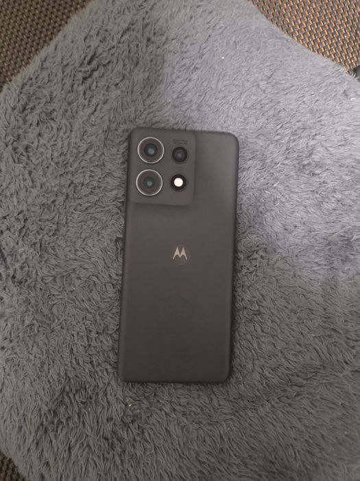 Smartfon Motorola edge 50 pro 12/512GB 5G Funkcje AI 6,7" 144Hz 50Mpix