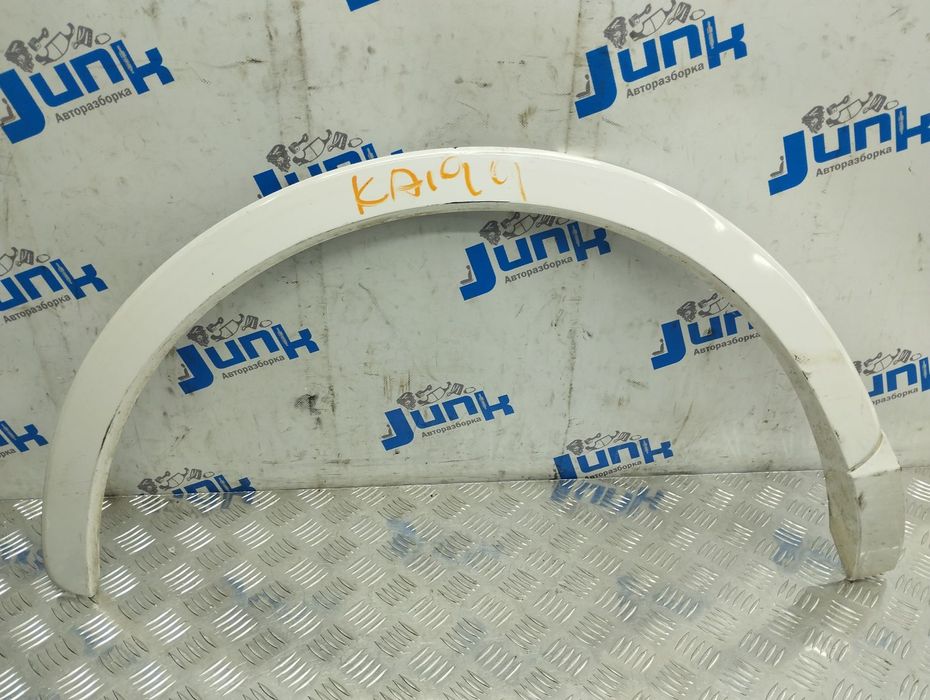 Накладка арки заднего крыла правая 8U0853818AGRU для Audi Q3 8U 2014-2