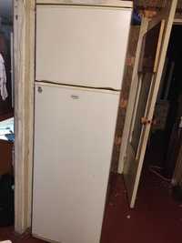 Холодильник на розбір або на ремонт