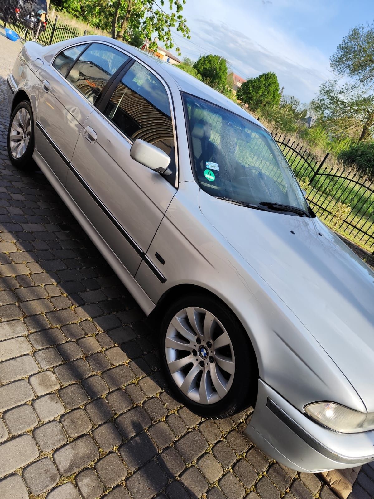 BMW E39 2.5 benzyna