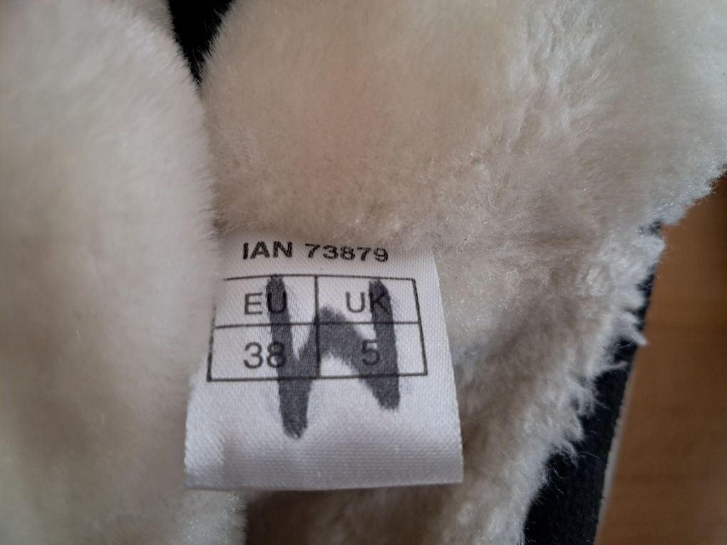 Buty zimowe emu ocieplane, rozmiar 38, jak nowe