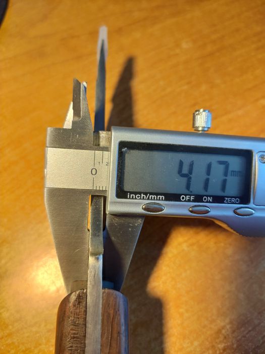 Solidny kuty nóż myśliwski grubość 4mm mocna stal 5Cr15MoV