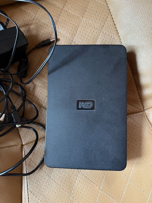 Зовнішній жорсткий диск WD 2TB