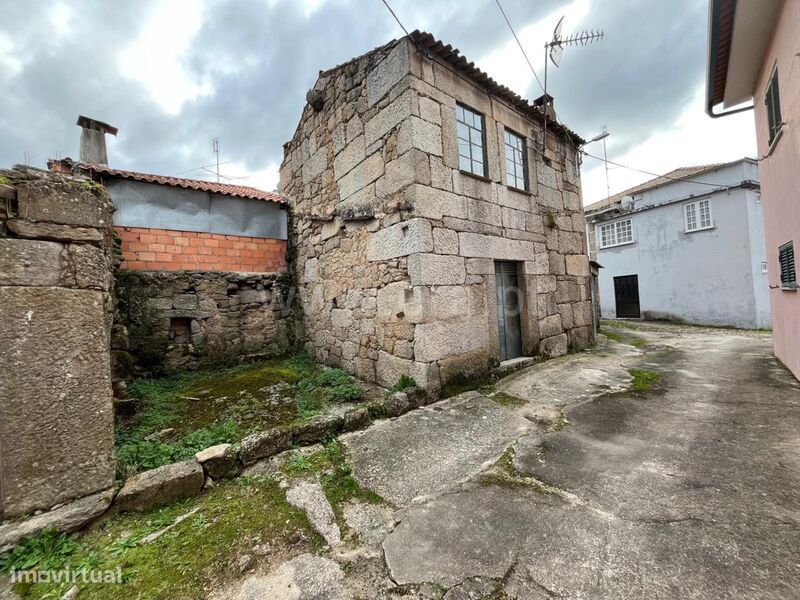 Moradia T2 / Gouveia, Cativelos