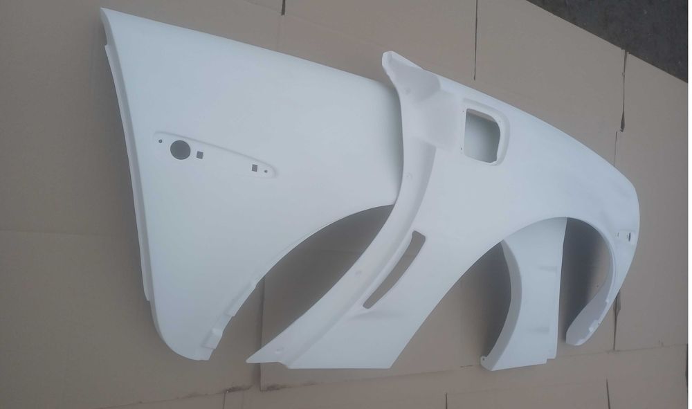 Komplet błotników Chevrolet Corvette C6 Z06