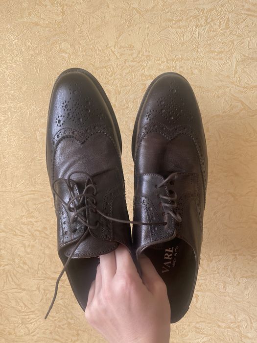 Шкіряні чоловічі туфлі