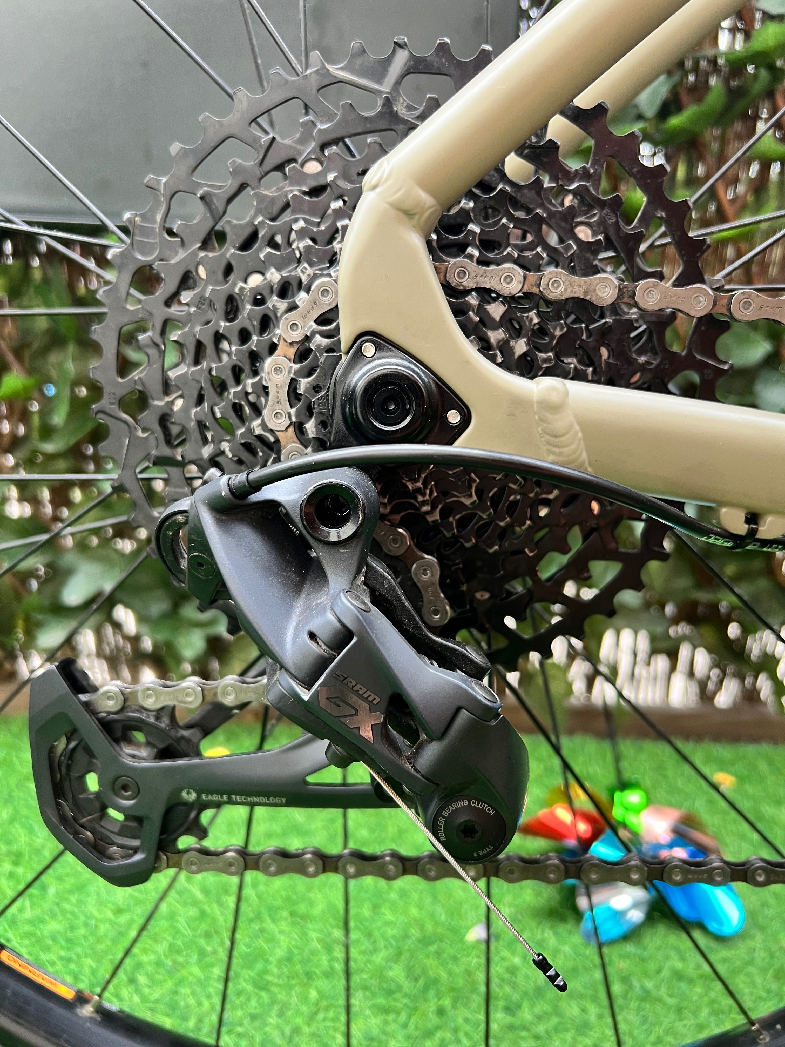Rower On one scandal L trail SRAM GX 1x12 boost 110 148