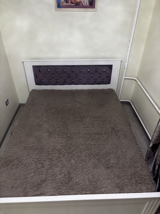 Ліжко з ортопедичним матрацом