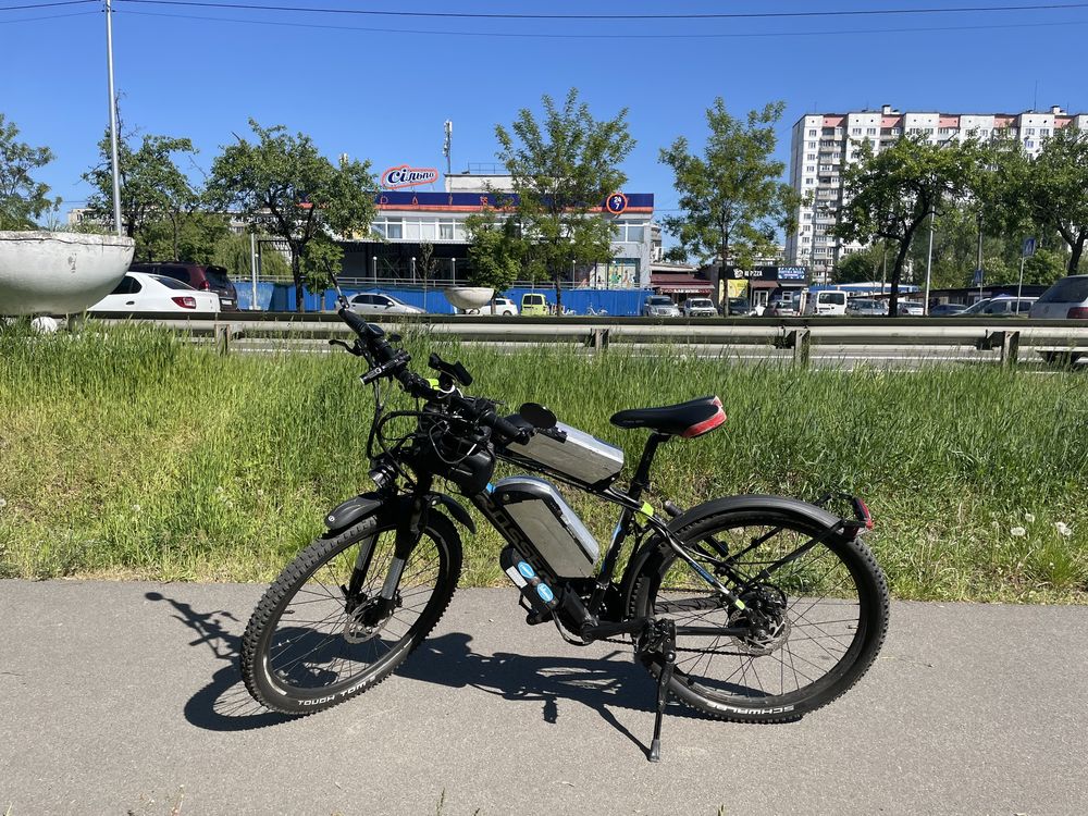 Продаж електровелосипеда CROSSER